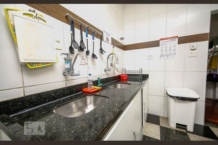 Casa à venda com 700m², 15 quartos e 1 vagaCozinha