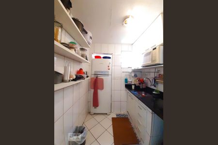 Apartamento à venda com 64m², 2 quartos e sem vaga Apartamento à venda com 64m², 2 quartos e sem vagaCozinha
