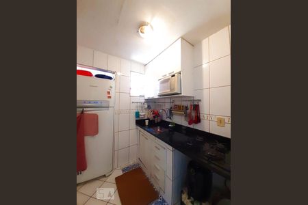 Apartamento à venda com 64m², 2 quartos e sem vaga Apartamento à venda com 64m², 2 quartos e sem vagaCozinha