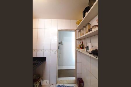 Apartamento à venda com 64m², 2 quartos e sem vaga Apartamento à venda com 64m², 2 quartos e sem vagaCozinha