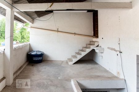 Casa para alugar com 60m², 1 quarto e 1 vagaÁrea de Serviço