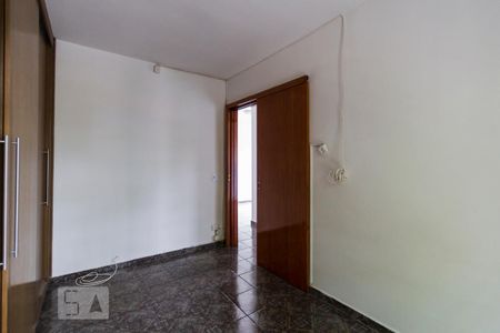 Apartamento à venda com 70m², 2 quartos e 2 vagasQuarto 2