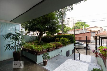 Apartamento à venda com 70m², 2 quartos e 2 vagasEntrada