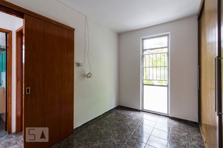 Apartamento à venda com 70m², 2 quartos e 2 vagasQuarto 2