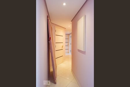 Apartamento à venda com 330m², 4 quartos e 4 vagasCorredor