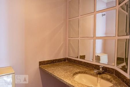 Apartamento à venda com 330m², 4 quartos e 4 vagasLavabo