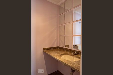 Apartamento à venda com 330m², 4 quartos e 4 vagasLavabo