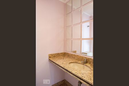 Apartamento à venda com 330m², 4 quartos e 4 vagasCobertura - Lavabo