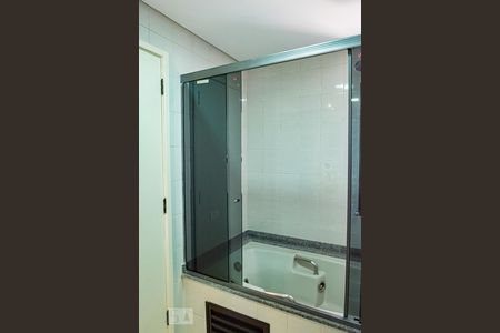 Apartamento à venda com 330m², 4 quartos e 4 vagasBanheiro 1 - Suíte