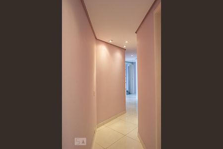 Apartamento à venda com 330m², 4 quartos e 4 vagasCorredor