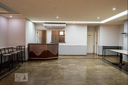 Apartamento à venda com 330m², 4 quartos e 4 vagasSalão de festas