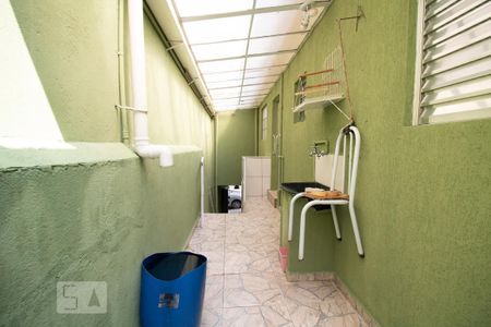 Casa à venda com 100m², 3 quartos e 2 vagas Casa à venda com 100m², 3 quartos e 2 vagasÁrea Externa