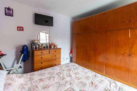 Quarto 1 de apartamento à venda com 3 quartos, 250m² em Vila Tolstoi, São Paulo