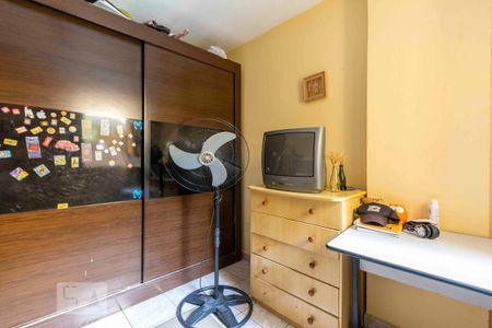 Apartamento à venda com 250m², 3 quartos e 4 vagasQuarto 2  - Casa Fundos