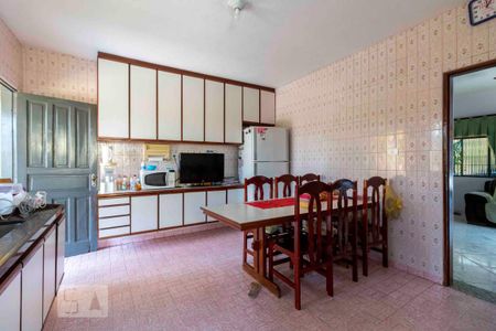 Apartamento à venda com 250m², 3 quartos e 4 vagasCozinha