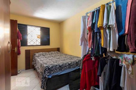 Apartamento à venda com 250m², 3 quartos e 4 vagasQuarto 1 - Casa Fundos