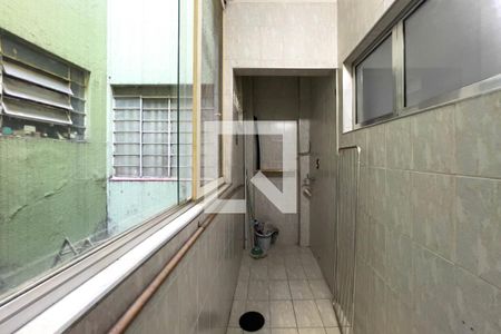 Apartamento para alugar com 119m², 3 quartos e sem vaga Apartamento para alugar com 119m², 3 quartos e sem vagaÁrea de serviço