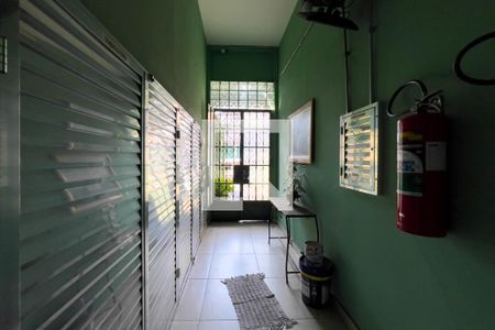 Apartamento para alugar com 119m², 3 quartos e sem vaga Apartamento para alugar com 119m², 3 quartos e sem vagaEntrada