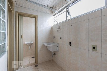 Apartamento para alugar com 70m², 2 quartos e 1 vagaArea de Serviço