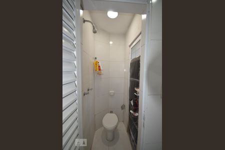 Apartamento à venda com 70m², 2 quartos e sem vagaBanheiro de Serviço