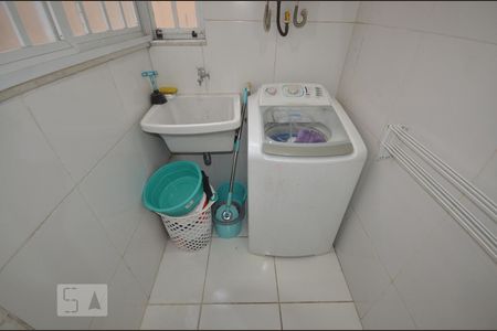 Apartamento à venda com 70m², 2 quartos e sem vagaÁrea de Serviço