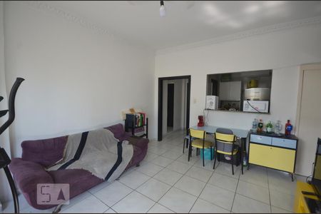Apartamento à venda com 70m², 2 quartos e sem vagaSala