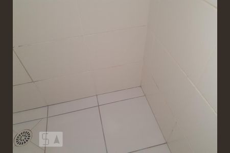 banheiro 1 de apartamento à venda com 3 quartos, 65m² em Parque Vitória, São Paulo