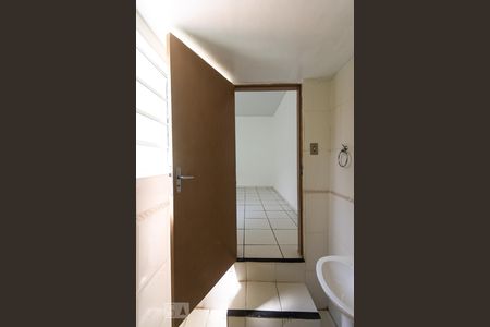 Banheiro de casa à venda com 2 quartos, 350m² em Sumaré, São Paulo