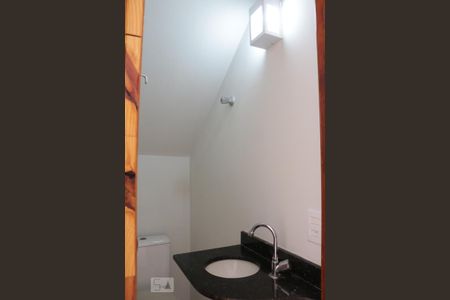 Casa de condomínio à venda com 60m², 2 quartos e sem vaga Casa de condomínio à venda com 60m², 2 quartos e sem vagaLavabo