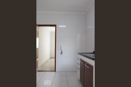 Casa de condomínio à venda com 60m², 2 quartos e sem vaga Casa de condomínio à venda com 60m², 2 quartos e sem vagaCozinha