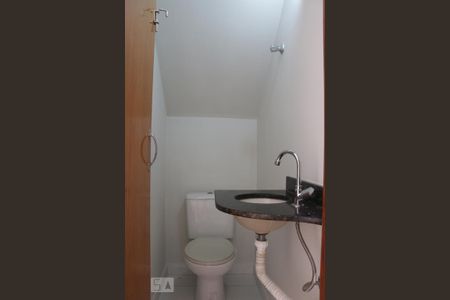 Casa de condomínio à venda com 60m², 2 quartos e sem vaga Casa de condomínio à venda com 60m², 2 quartos e sem vagaLavabo