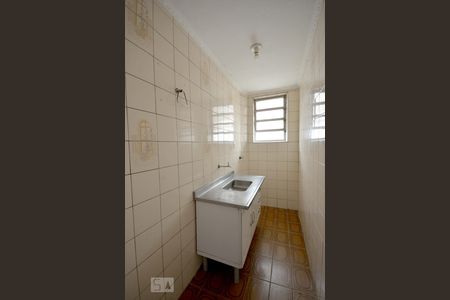 Cozinha de kitnet/studio para alugar com 1 quarto, 45m² em Liberdade, São Paulo
