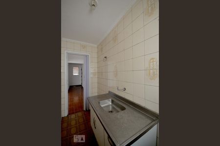 Cozinha de kitnet/studio para alugar com 1 quarto, 45m² em Liberdade, São Paulo