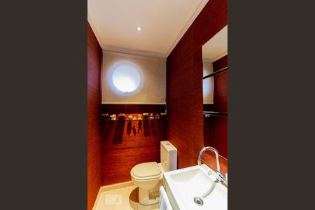 Apartamento para alugar com 245m², 3 quartos e 4 vagasLavabo