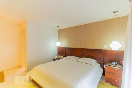 Apartamento para alugar com 245m², 3 quartos e 4 vagasSuíte 3