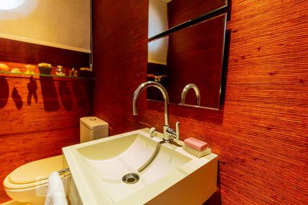 Apartamento para alugar com 245m², 3 quartos e 4 vagasLavabo