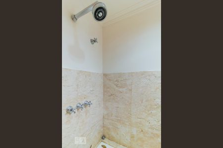 Apartamento para alugar com 245m², 3 quartos e 4 vagasSuíte 3 - Banheiro