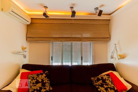 Sala de TV de apartamento para alugar com 3 quartos, 245m² em Santa Cecília, São Paulo