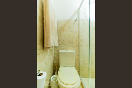 Apartamento para alugar com 245m², 3 quartos e 4 vagasSuíte 1 - Banheiro