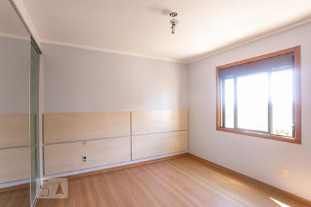 Apartamento à venda com 240m², 4 quartos e 4 vagasSuíte 2