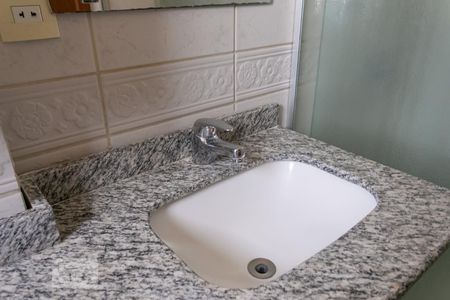 Apartamento à venda com 240m², 4 quartos e 4 vagasBanheiro - Torneira