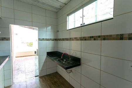 Casa para alugar com 2 quartos, 120m² em Boa Vista, Belo Horizonte