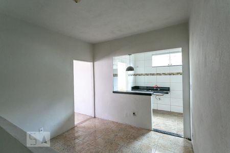Casa para alugar com 2 quartos, 120m² em Boa Vista, Belo Horizonte