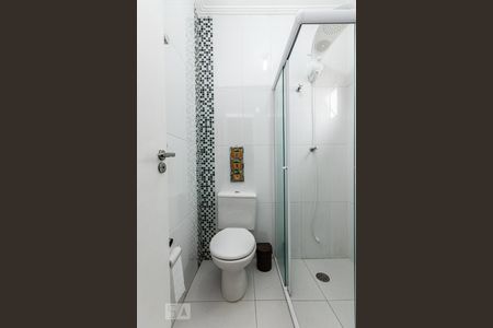 Casa de condomínio à venda com 75m², 2 quartos e 1 vagaBanheiro suíte 2