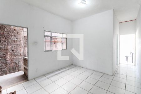 Sala de casa para alugar com 1 quarto, 55m² em Vila Carmosina, São Paulo