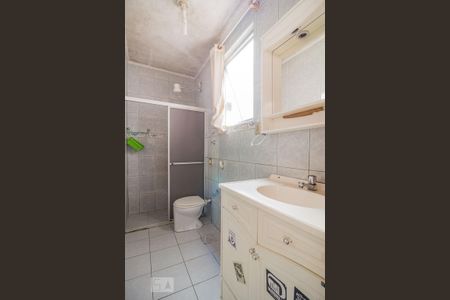 Banheiro de apartamento à venda com 1 quarto, 45m² em Farroupilha, Porto Alegre