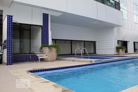 Apartamento para alugar com 26m², 1 quarto e 1 vagaPiscina