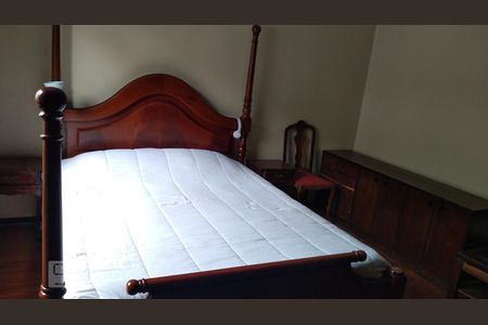 Casa à venda com 297m², 4 quartos e 6 vagas Casa à venda com 297m², 4 quartos e 6 vagasSuite 3