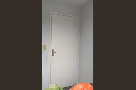 Casa à venda com 297m², 4 quartos e 6 vagas Casa à venda com 297m², 4 quartos e 6 vagasDepósito - lavanderia