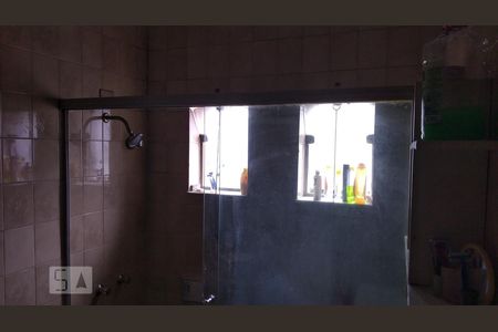 Casa à venda com 297m², 4 quartos e 6 vagas Casa à venda com 297m², 4 quartos e 6 vagasSuíte master - banheiro